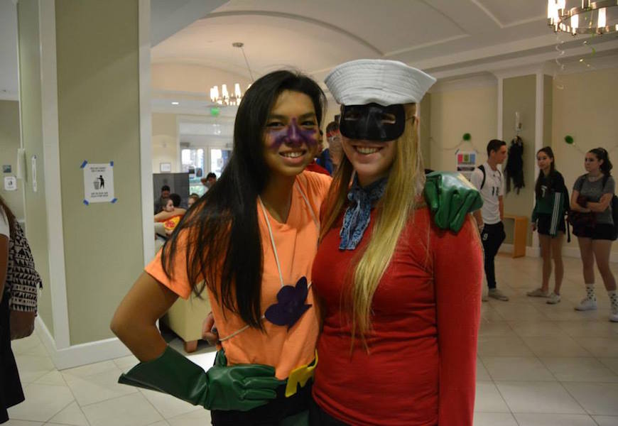 Seniors Spice Up Halloween with Annual Tradition