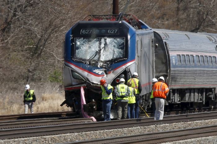 Amtrak train crash in Chester, Pennsylvania on April 3, 2016 (Via Dana Ford, Holly Yan and David Shortell of CNN)
