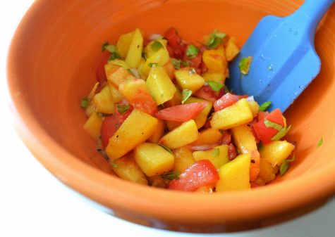 This salsa will leave you s-peach-less.
